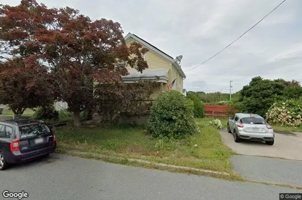 168 Spencer St, Fall River, MA 02721