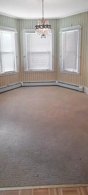 New Bedford, MA 02740,52 Briggs St