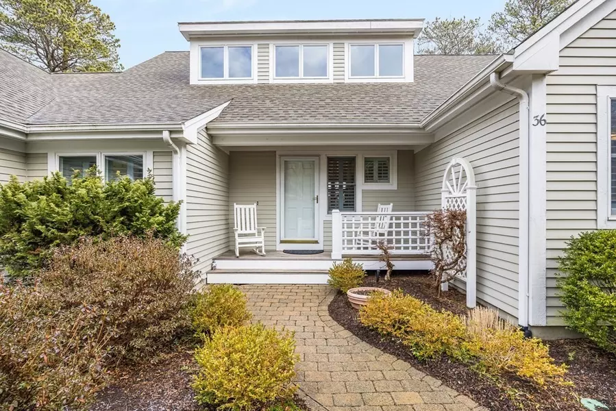 36 Forest Edge, Plymouth, MA 02360