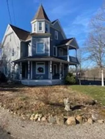 Agawam, MA 01001,4 Spring St