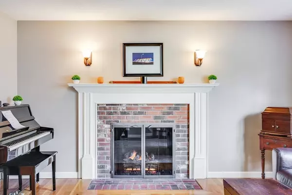 Sandwich, MA 02537,9 Westerly Drive