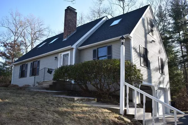 Norton, MA 02766,17 Walker St