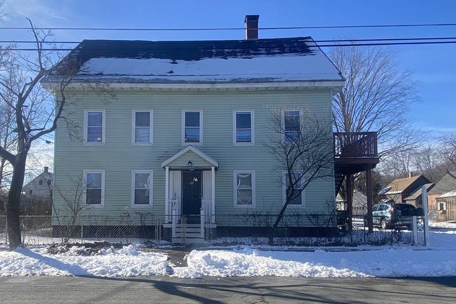 40 11th St, Montague, MA 01376