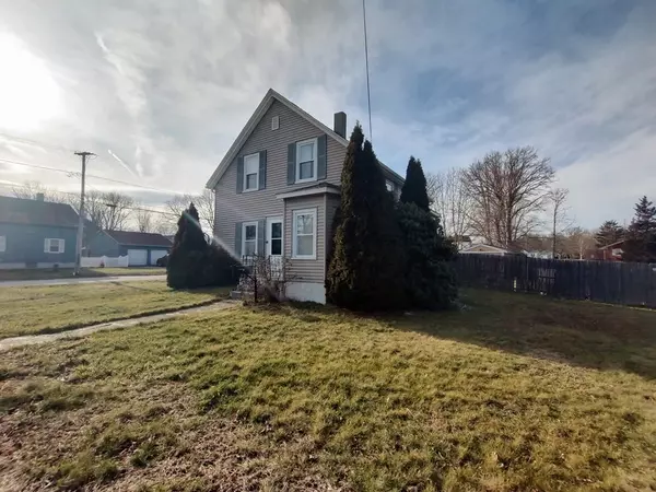 Somerset, MA 02726,1703 County St