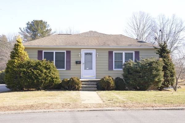 367 Morris St, Southbridge, MA 01550