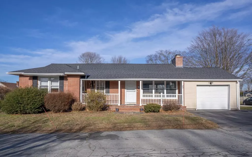 Tiverton, RI 02878,78 Haskins Ave