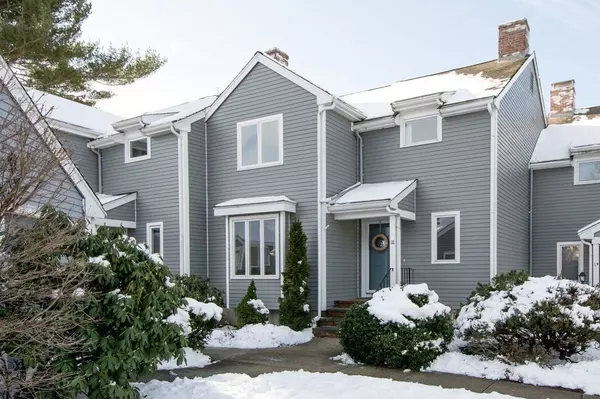 70 Parks St #18, Duxbury, MA 02332