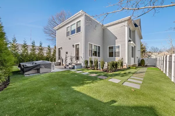 Newton, MA 02464,42 Pennsylvania Ave #42