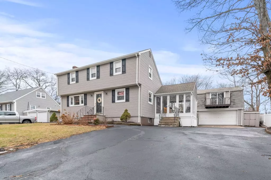 Woburn, MA 01801,30 Rumford Park Ave