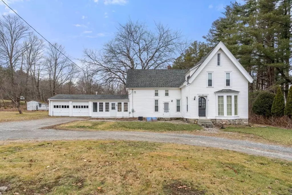 Southborough, MA 01772,9 Woodland Road