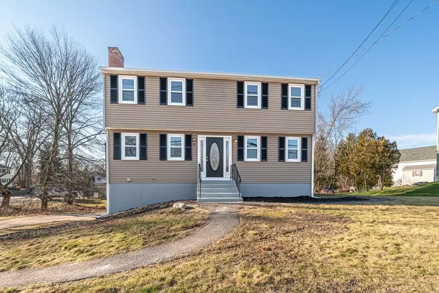 57 Riverlin St, Millbury, MA 01527