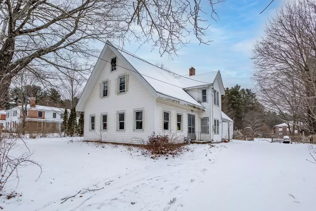 Townsend, MA 01469,9 Turnpike Rd