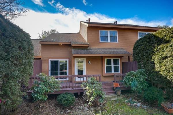 18 Country Club Lane #B, Milford, MA 01757