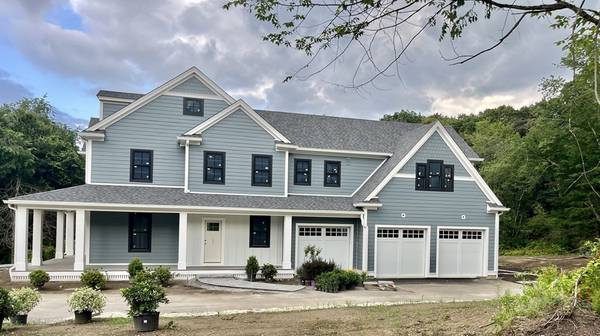 7 Clifford Lane, Weston, MA 02493