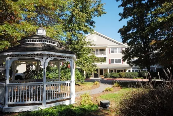 Stow, MA 01775,34 Meeting House Lane #201