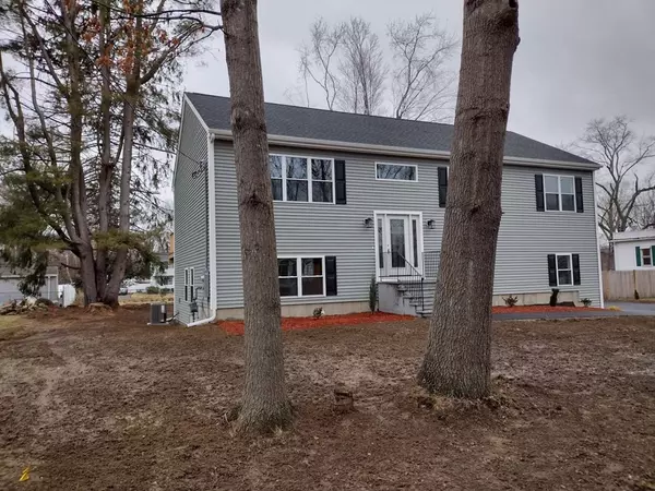 Taunton, MA 02780,5 Greylock Ave