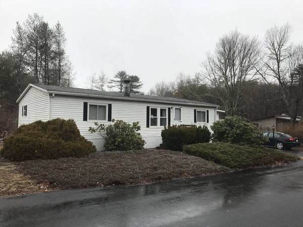 12 Lincoln Cir, Carver, MA 02330