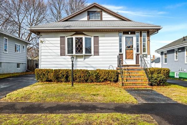 49 Hamilton Ave, Quincy, MA 02171