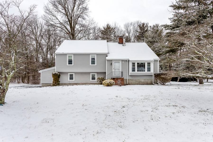 11 Trayer Rd, Canton, MA 02021