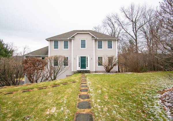 10 Echo Hill Rd, Wilbraham, MA 01095