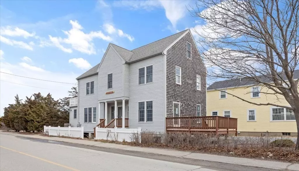 7 River St, Scituate, MA 02047