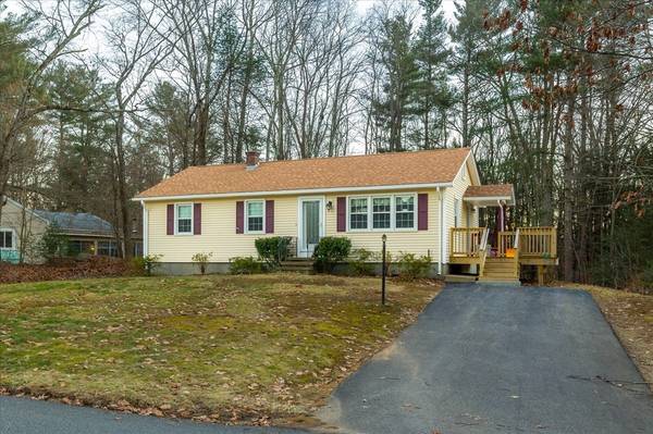 123 Fairview Park Rd, Sturbridge, MA 01566