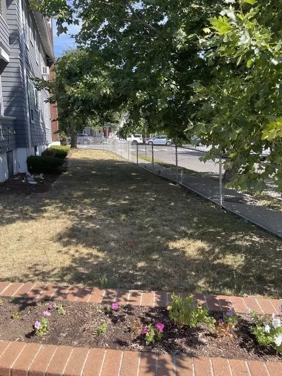 Watertown, MA 02472,64-64A Belmont St