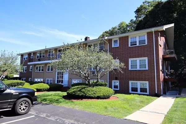 7 Austin Court #7E, Saugus, MA 01906