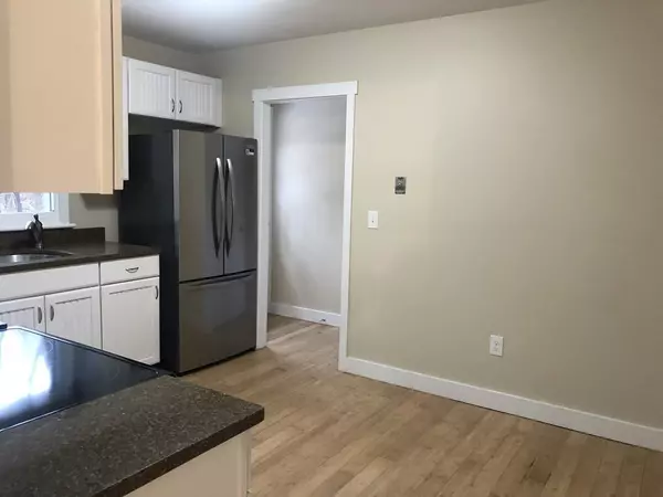 Sutton, MA 01590,39 Stone School Rd