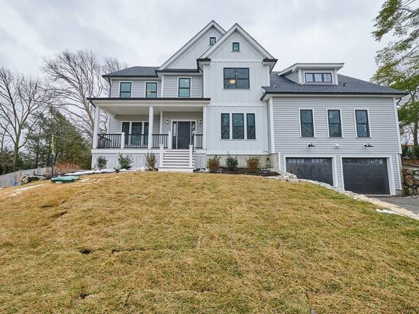 26 Old Colony Road, Arlington, MA 02474