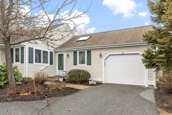 15 Driver Lane, Mashpee, MA 02649