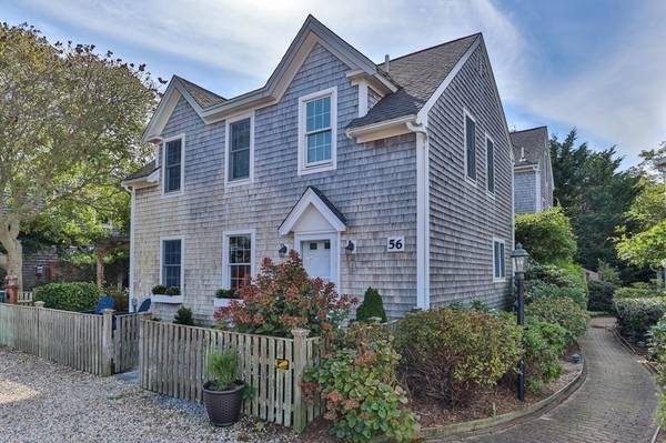 Provincetown, MA 02657,56 W Vine St #A