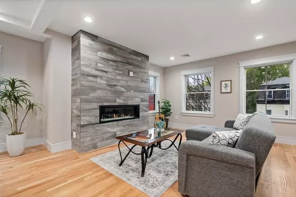 25 Appleton St #2, Somerville, MA 02144