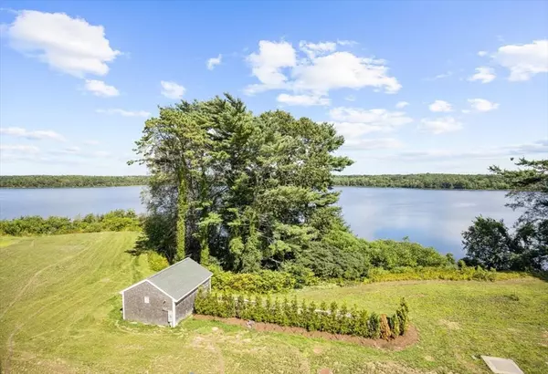 Lakeville, MA 02347,57 Long Point Rd #305