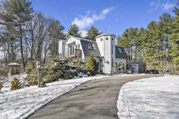 Lancaster, MA 01523,71 S Meadow Rd