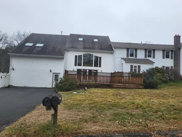 South Hadley, MA 01075,67 Amherst #1