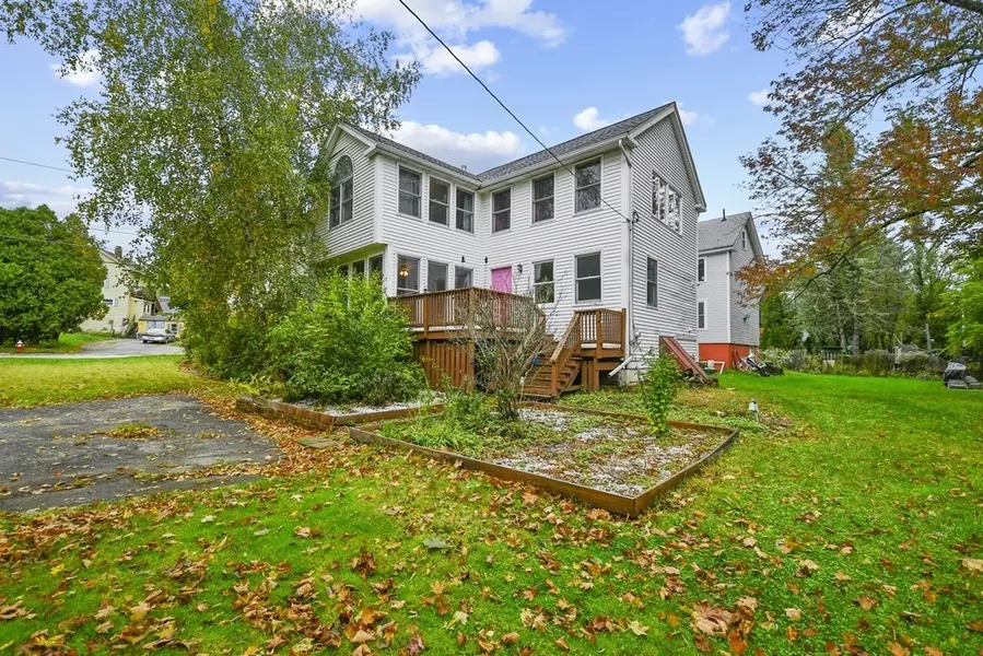 76 Grove St, North Brookfield, MA 01535