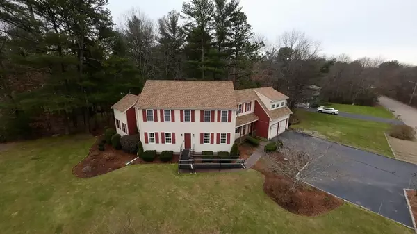 129 Fiddlers Way, Taunton, MA 02718