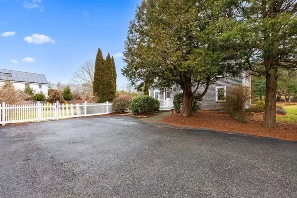 Sandwich, MA 02644,13 Pimlico Pond Rd