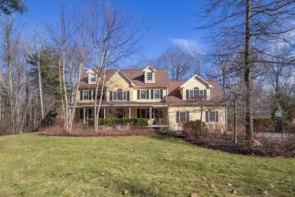 Westwood, MA 02090,157 Bay Colony Drive