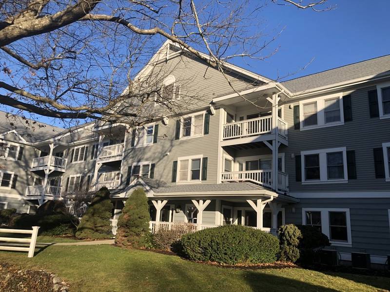 12 Meeting House Lane #104, Scituate, MA 02066