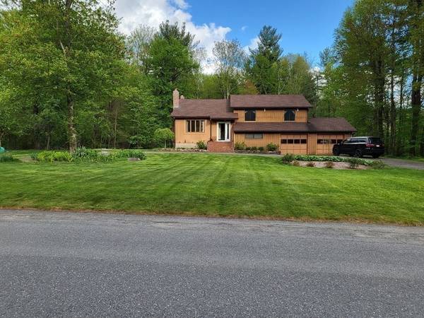 12 James Rd, Sterling, MA 01564