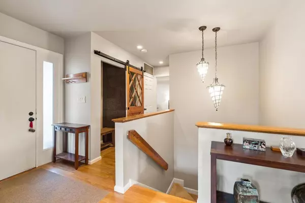 Lexington, MA 02420,101 Fifer Ln #101