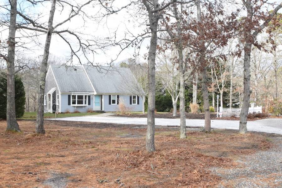 2 Rebecca Rd, Harwich, MA 02645