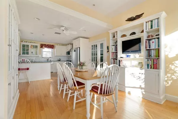 Newton, MA 02461,155 Winchester St
