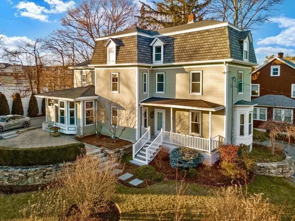Newton, MA 02461,155 Winchester St
