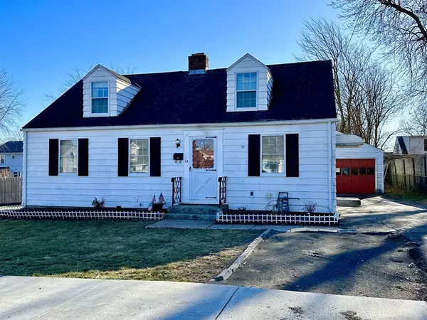 63 N. Alhambra Circle, Agawam, MA 01001