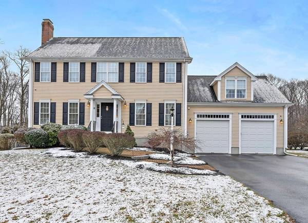 11 Adley Dr, Abington, MA 02351