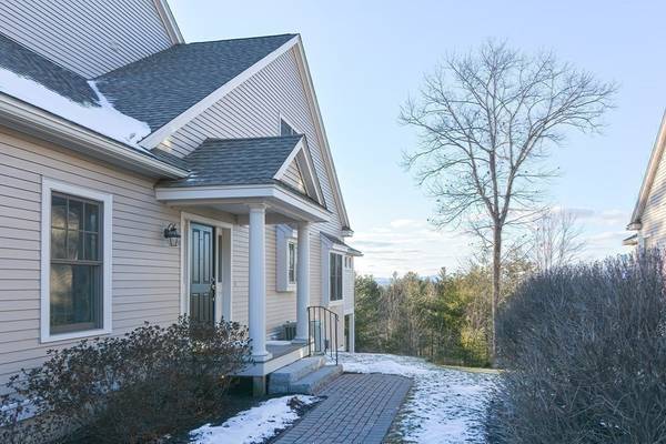 67 Sunset Ridge Lane #67, Bolton, MA 01740