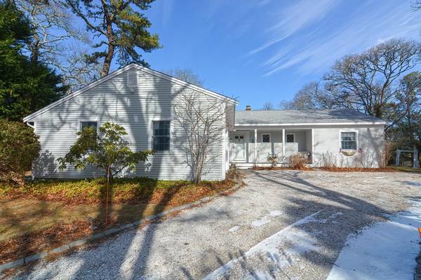 54 Driftwood Lane, Yarmouth, MA 02664